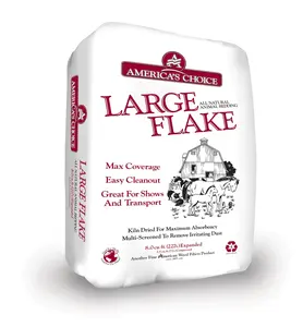 212 MAIN Large 8 cu. ft. Triple-Screened Kiln-Dried Flake Wood Animal Bedding - Large Size, Flaky Texture, Max Absorption, Easy Cleanup, Loftier Look for Small Animal Habitats