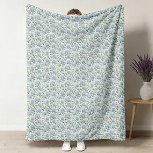 Watercolor Blue Hydrangea Floral Print Throw Blanket, Soft Flannel Fleece Blanket, Warm Breathable Napping Blanket for Home, Office and Travel, Cozy Bedroom Decor, Soft Blanket, Soft Comfy Blanket