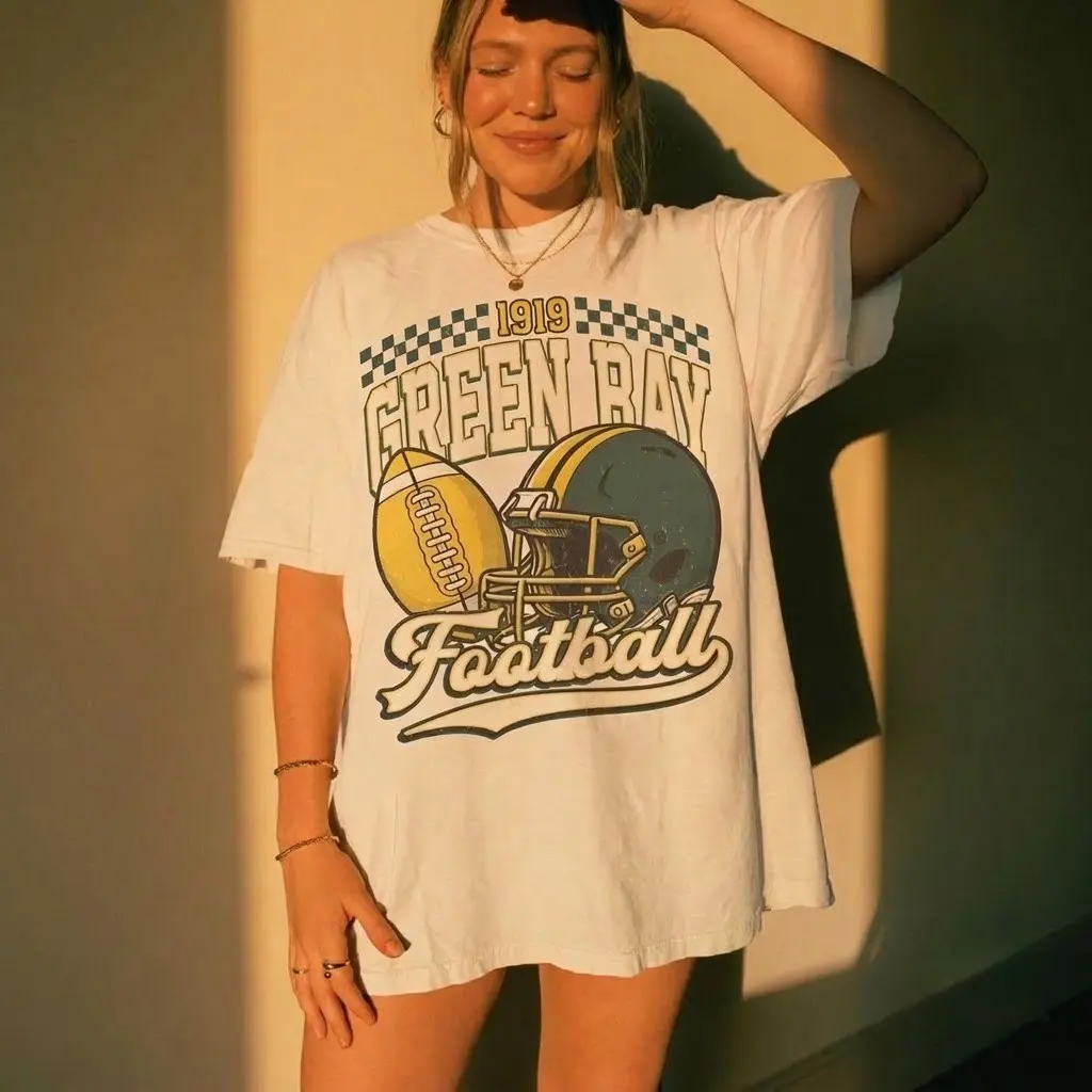 Comfort Colors Green Bay Football Shirt, Vintage Green Bay T-shirt, Green Bay Football Fan Gifts, Game Day Shirt, Green and Gold Team Tee, Football Game Day Outfit
