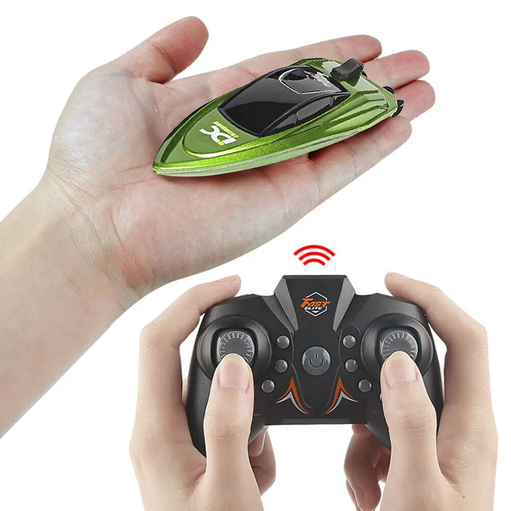 Racing Boat Mini RC Boats 2.4G High Speed Racing Boat 4CH Remote Control w/ LED Light Toy 2w Pool party Summer Rc Jet Boat Durable