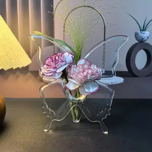 Elegant Transparent Acrylic Butterfly Vase, Modern Home Decor Centerpiece, Butterfly Wings Design, Suitable for Living Room Office Wedding, Flower Arrangement Vase
