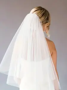 Bridal Wedding Veil White Short Bridal Veil Two Layers with Comb for Wedding，Soft Tulle Veil，Cheap Wedding Accessories, Elegant Headpiece for Brides, Simple & Chic