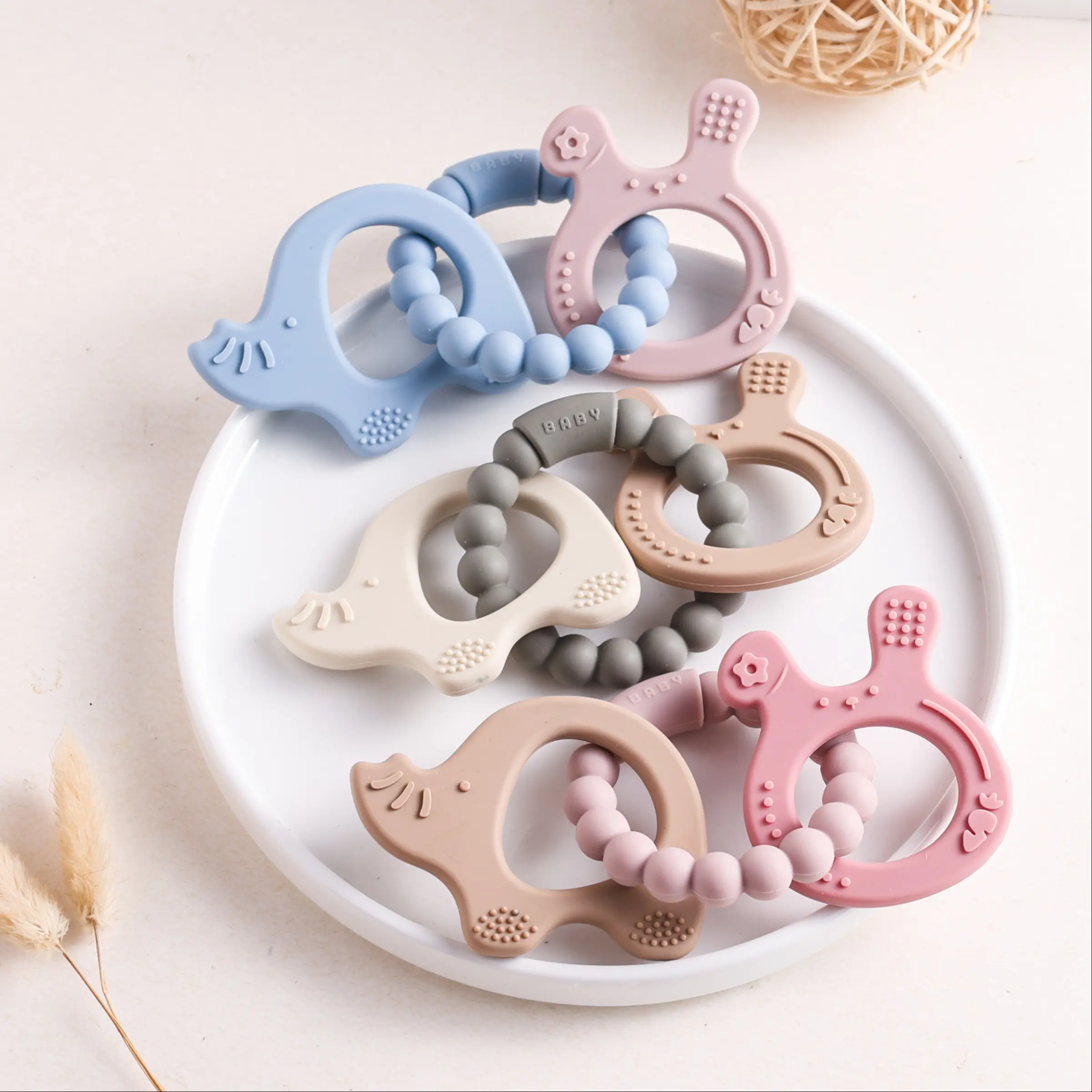 Baby Silicone Teething Ring Set, Teething Rings for Babies, Newborn Sensory Teether, Nordic Style Animal Shape Toothbrush, Safe Non-Toxic Baby Toy, Perfect Holiday Gift