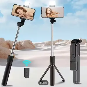 Scalable Phone Selfie Stick with Built-in Fill Light Telescopic Phone Selfie Stick with Built-in Light, Professional Live Streaming Tripod, Wireless Remote 360° Rotating Smartphone Tripod for Hiking/Travel/Vlog/Outdoor