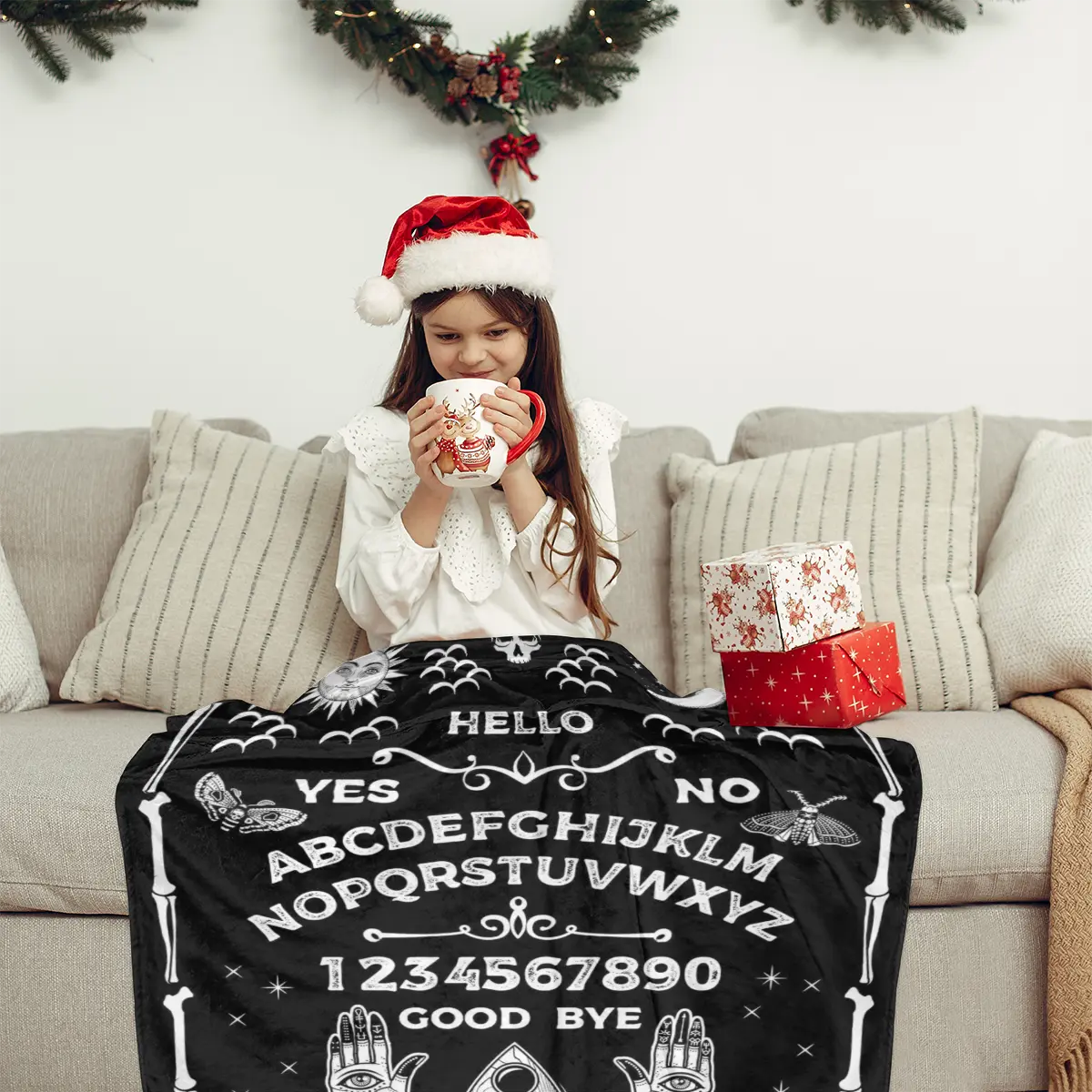 Gothic style skull Ouija board fleece blanket - Soft and lightweight, durable, suitable for all seasons, a comfortable cushion for beds, sofas, camping, cold cinemas or travels - Neutral design, Halloween mysterious witch home decoration