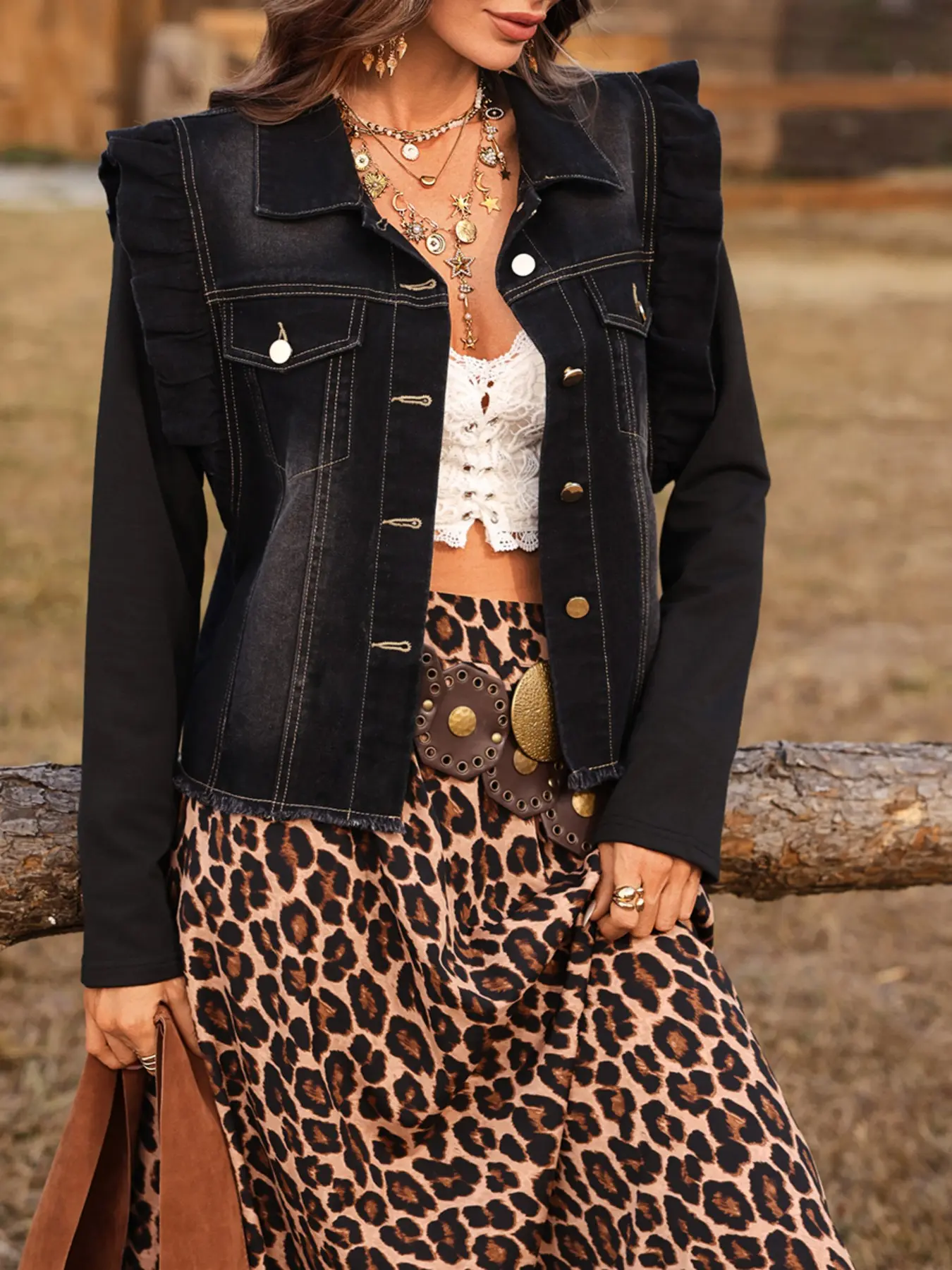 Women's Western Style Denim Jacket, Ruffled Colorblock Long Sleeve, Frayed Hem Casual Outerwear, Trendy Cowgirl Coat for Everyday Wear, Womenswear