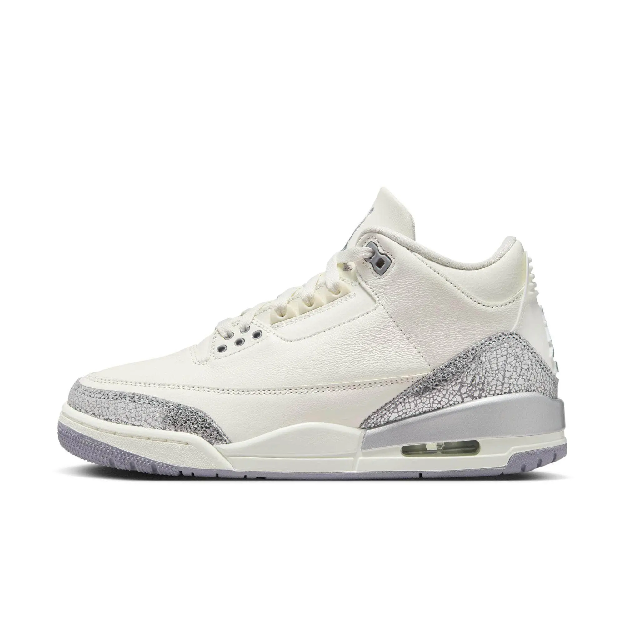 Air Jordan 3 Retro "Sail Cement Grey" Women's Athletic Footwear, Retro Style Sneakers with Elephant Print and Leather Mix, Classic Walking Shoes, Casual Wear, Metallic Silver, Durable Rubber Grip