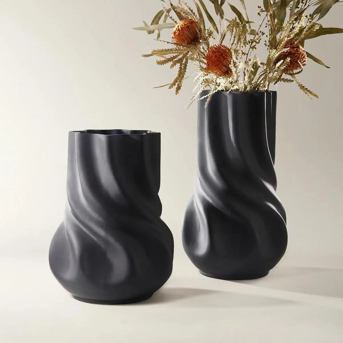 Z Gallerie Swirled Twist Matte Black Glass Vase - Decorative Vases for Home Decor, Multi-Size Abstract-Shaped Artistic Design Home Centerpiece, Shelf Styling Accent, Abstract-Shaped Vases, Artistic Design Vases