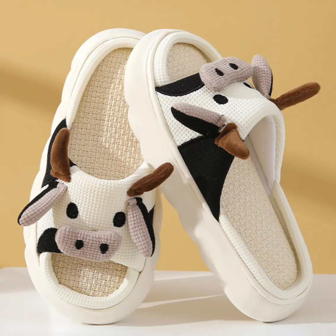 Women's Cartoon Cow Cotton-Linen Platform Slides, Summer Breathable Open-Toe Slippers with Cloud Thick-Sole, Non-Slip Lightweight Casual Indoor Bedroom Shoes