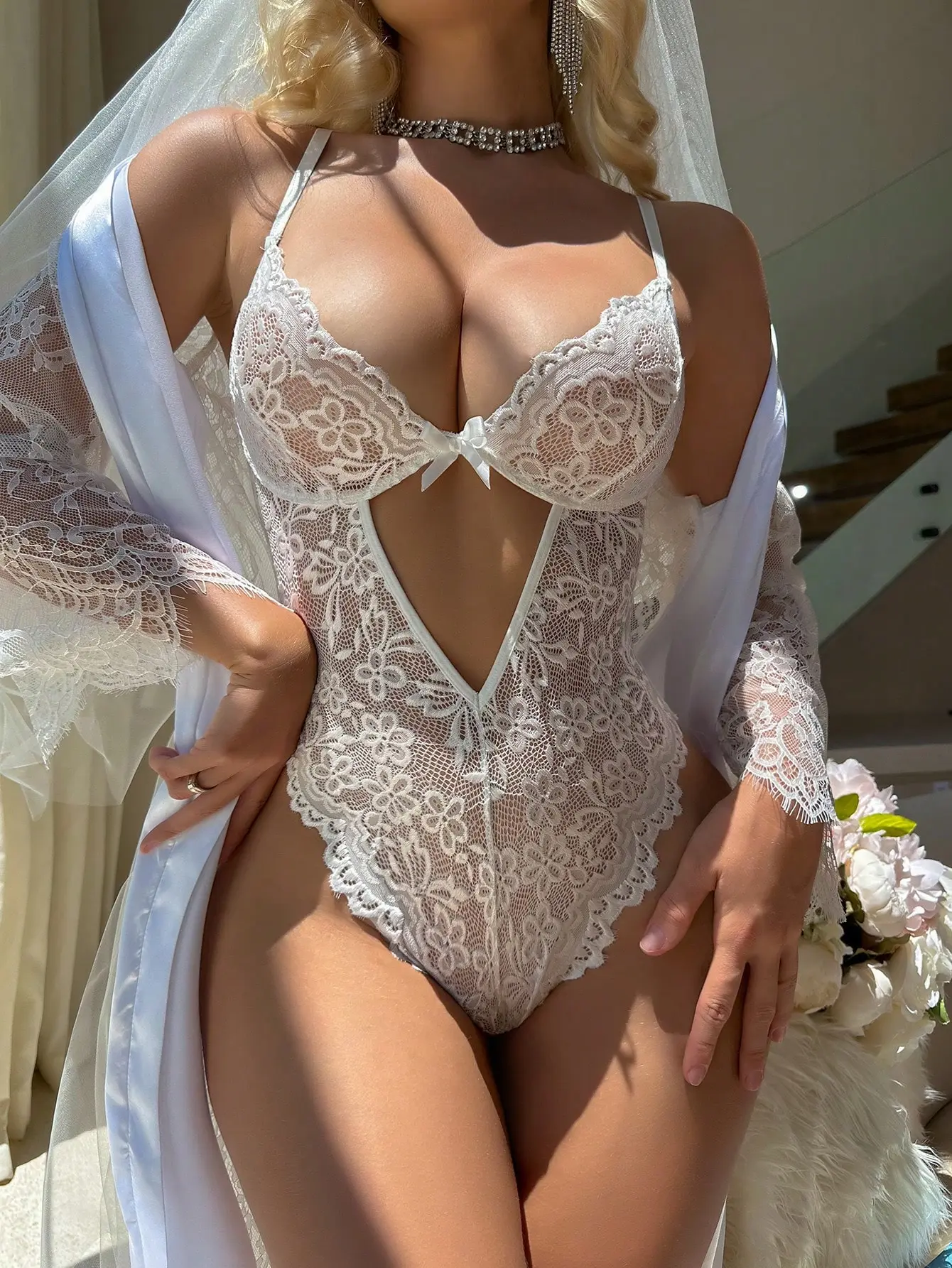 Women's Bridal Lace Bodysuit, Elegant Seamless Lingerie with Subtle Hollow Cut-Outs for Honeymoon, Figure-Sculpting Fit, Breathable, Elegance, Bridal Lace Detail
