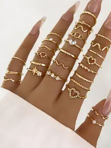 28 Pcs Fashion Rhinestone Heart Wave Geometric Joint Rings, Elegant Plain Copper Ring Set, All-Seasons Jewelry Gift for Women