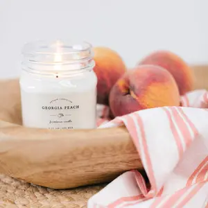 Georgia Peach Scented Candle