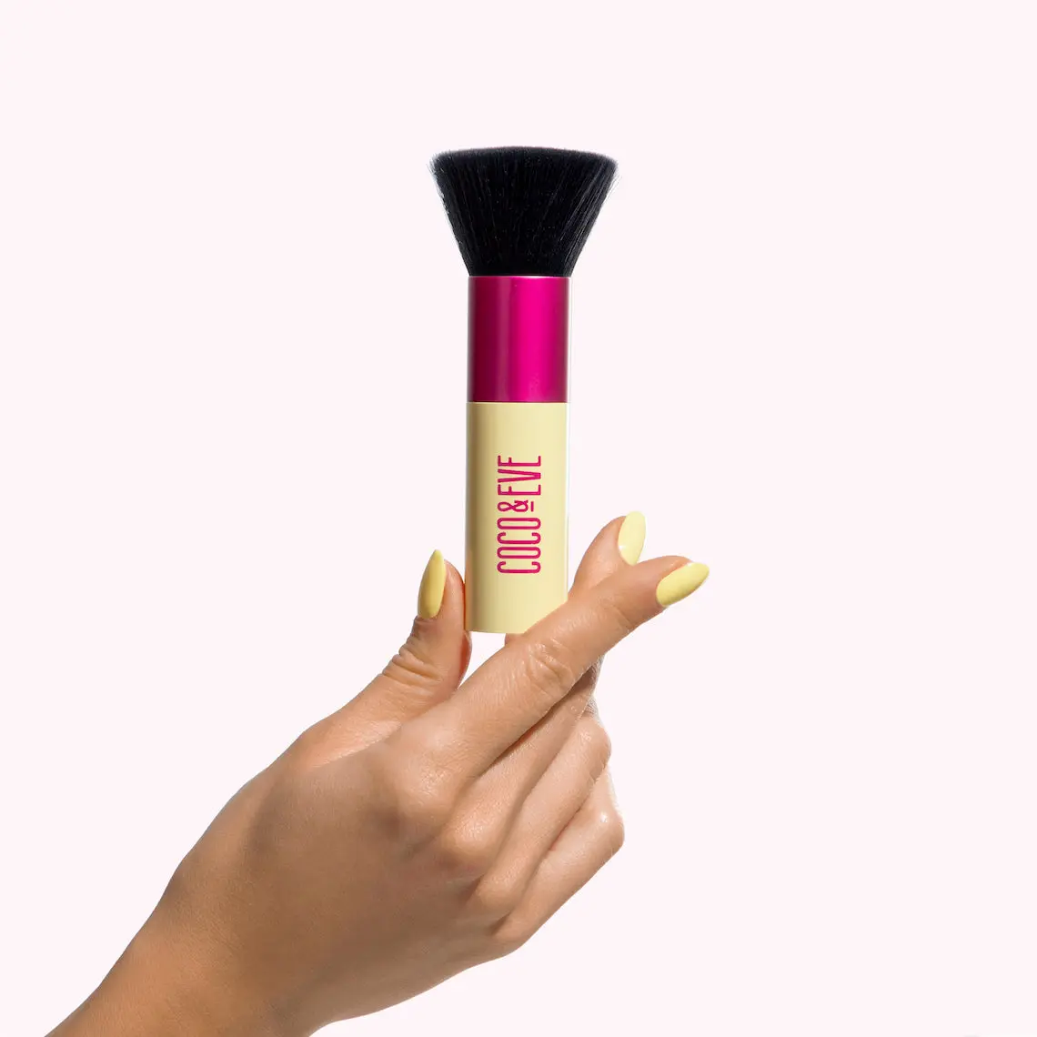 Deluxe Vegan Kabuki Brush Deluxe Vegan Kabuki Brush