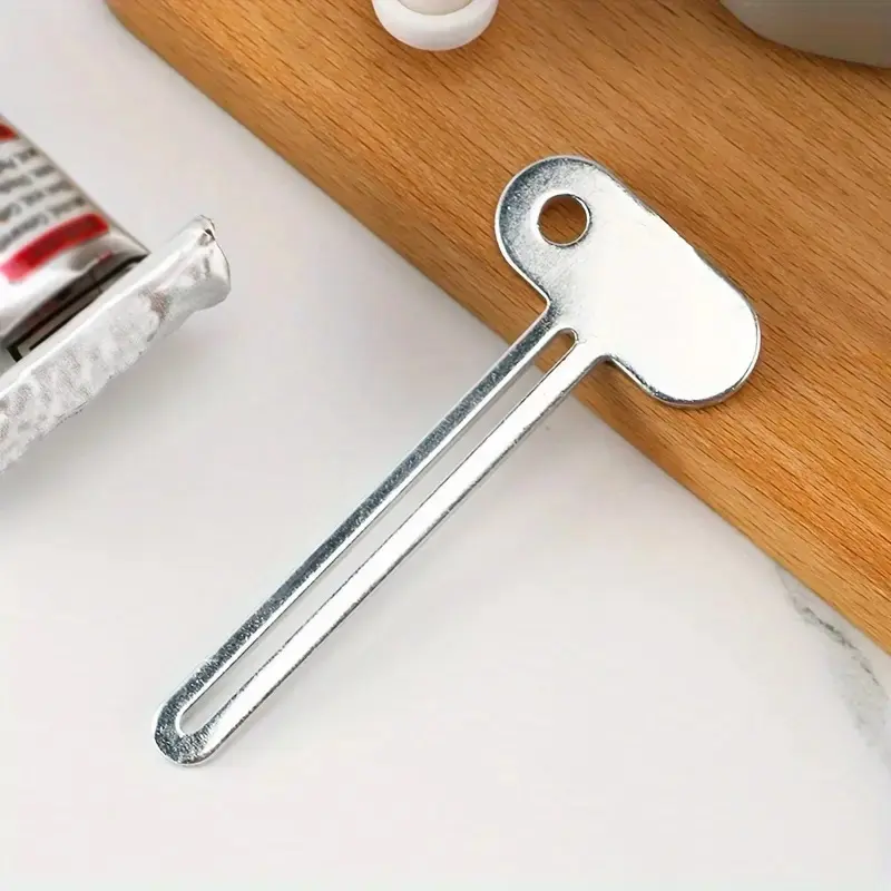 1pcs Metal Tube Roller Squeezer Efficient Toothpaste Dispenser Tool for Bathroom for Squeezing Creams and Tube Products Easy Use and Sturdy Design