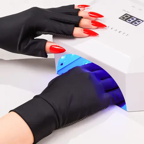 Makartt 1 Pair Adult One Size Silicone Fingerless Gloves - UPF 50+ Sun & UV Skin Protection, UV Lamp Nail Light Shield, At-Home Manicure Dryer Accessory, Heat-Free Curing Black Nail Care Essential (Wash First)