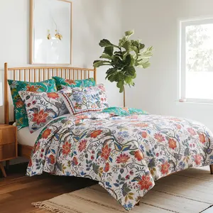 Carmina Quilt Set