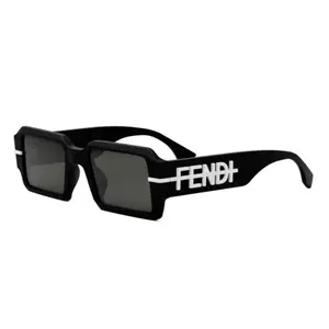 Pre-owned FENDI FE400073U Sunglasses