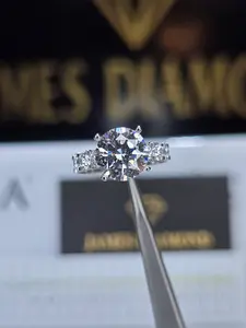 Beautiful Rings 💍 Center Round 4CT F/VS 💥