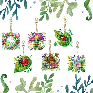 6Pcs DIY Special Shape Diamond Art Painting Keychain Kit Double-Sided Diamond Keychains Crystal Rhinestone Diamond Mosaic Key Chain Unique Handmade Gift