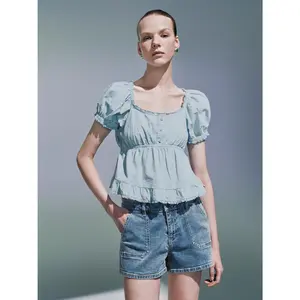 URBAN REVIVO 2026 Women's Fitted Korean Blouse - Slim Fit, Thin Stretch Fabric, Fabric Sleeves, Ruffled Hem, Overhead Style, Feminine Elegant Casual Top