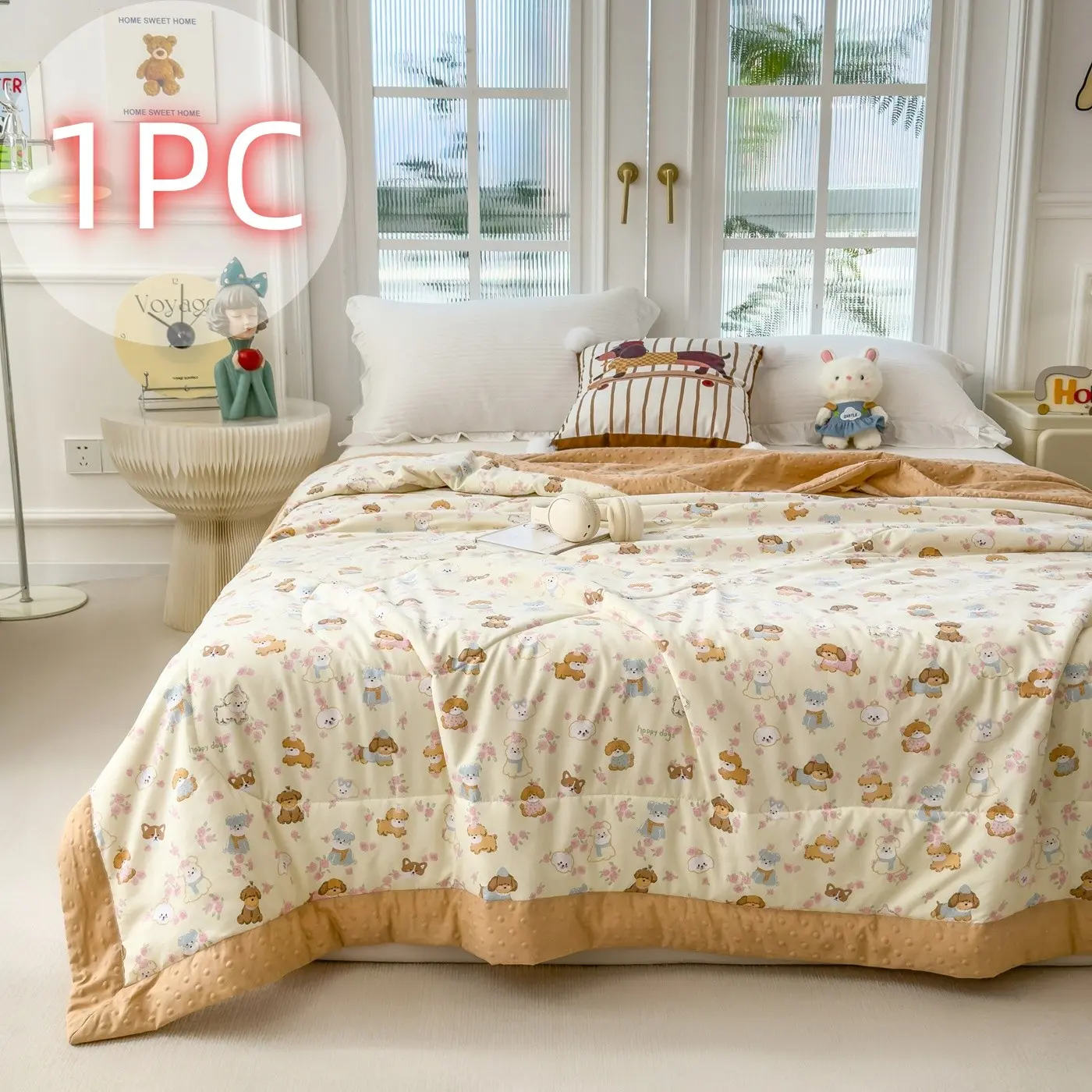 1 PC Printed Summer Quilt, Lightweight Quilts, Dual-Sided Bean Fleece Design, A-Class Skin-Friendly Fabric, Soft and Breathable, Machine Washable Bedding, Handmade Edge, Ideal for Summer Use, Reversible Lightweight Quilt, Lightweight Breathable Bedding