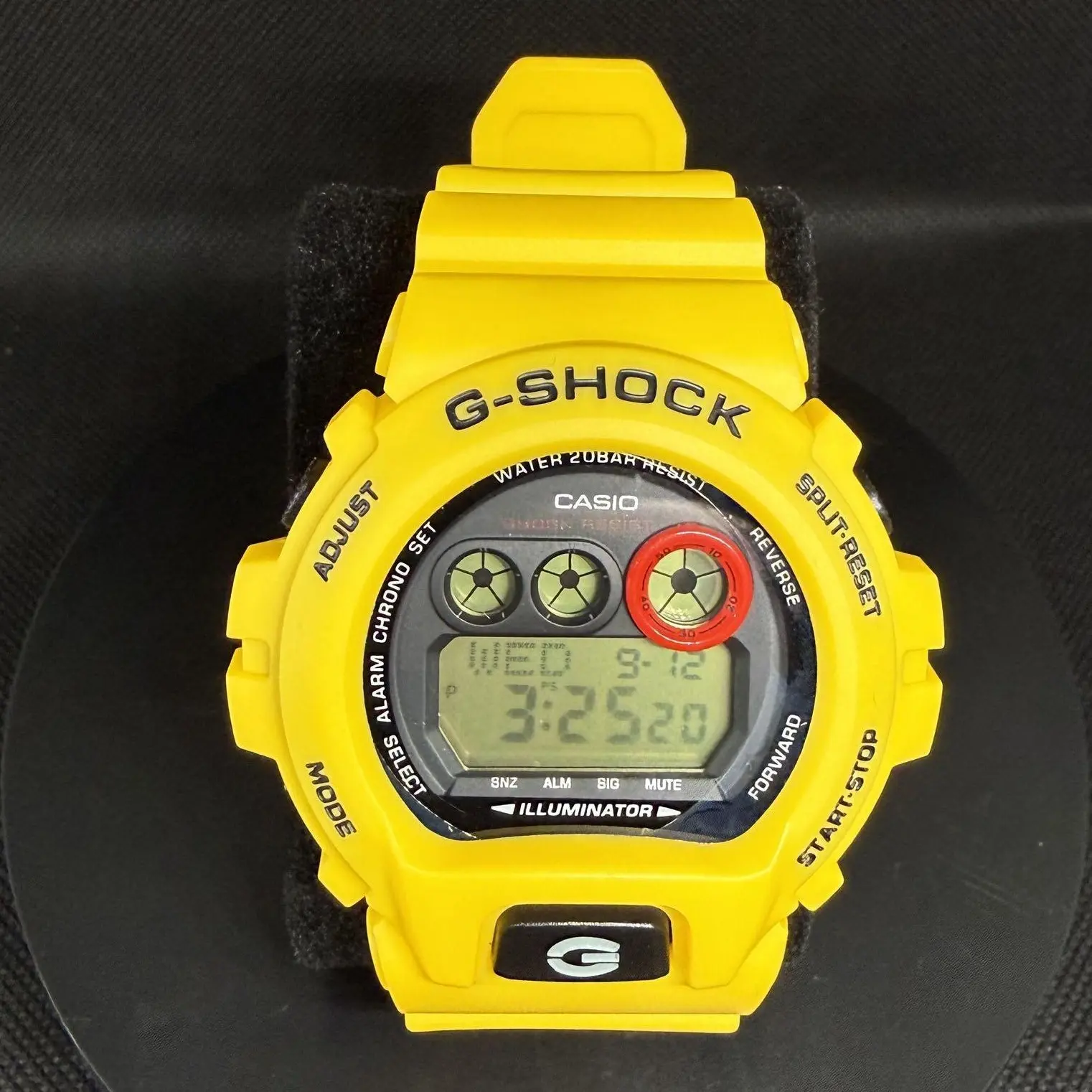 G-Shock GD-X6900 – Yellow COLORWAY