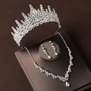 Sparkling Queen Vintage Tiara Set 3Pc Rhinestone Crown Necklace Earrings for Bridal Wedding Birthday Glam Baroque Style