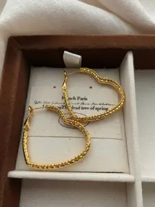 Stylish Heart-Shaped Hoop Earrings, Light-Luxury Design, Perfect for Everyday Wear & Festive Occasions, Ideal Gift Choice