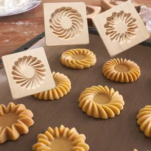 3D Cookie Embossing Mold DIY Baking Mold Wooden Cookie Mold Kitchen Seal Cookie Cutter Embossing Craft Decoration Ideal for Cookie Cake Chocolate and Sugar Crafts Tin