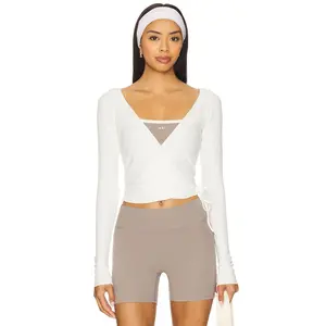 437 The Studio Wrap in White