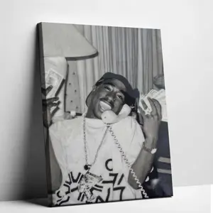 Vintage Tupac Shakur Canvas Wall Art – Classic Black & White Hip Hop Legend Poster | 90s Rap Icon Money Phone Pose Print | Perfect Decor for Bedroom, Dorm & Hip Hop Fan Cave | Ideal Gift for Old School Rap Lovers