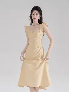 Yellow Flying Sleeves Square-Neck Cinched Dress, White Moonlight Temperament Interview Dress, Pleated Sleeveless over the Knee Long Skirt