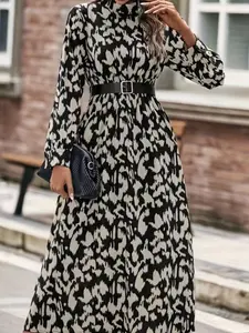 A women's geometric print high-neck turtleneck long-sleeved dress with a belt, suitable for daily wear, exuding elegant and stylish vibes, with a beachy vibe