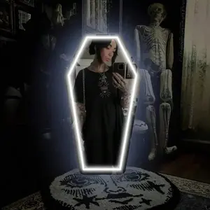 Gothic Coffin Shape Neon Wall Mirror, USB Powered, Glass Surface, Irregular Art Style, Perfect for Dark Art Lovers and Holiday Gifts, Neon Light Mirror