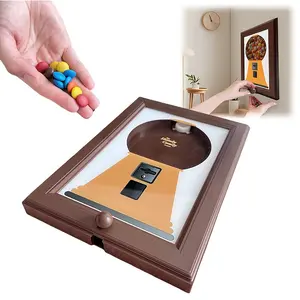 Decorative hanging candy photo frame, hanging candy dispenser, photo frame candy machine for candy, nuts, dog and cat treats, can be hung on the wall, placed on the table, can be used as birthday and Christmas gifts