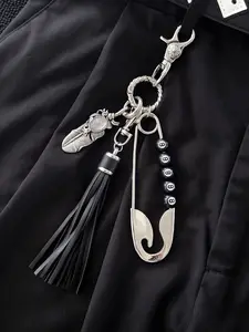 Retro minimalist tassel pin waist pendant Key chain pendant waistband chain, niche creative design casual personality versatile Key chain dual pendant, suitable for daily bag matching, gift pendant small objects.