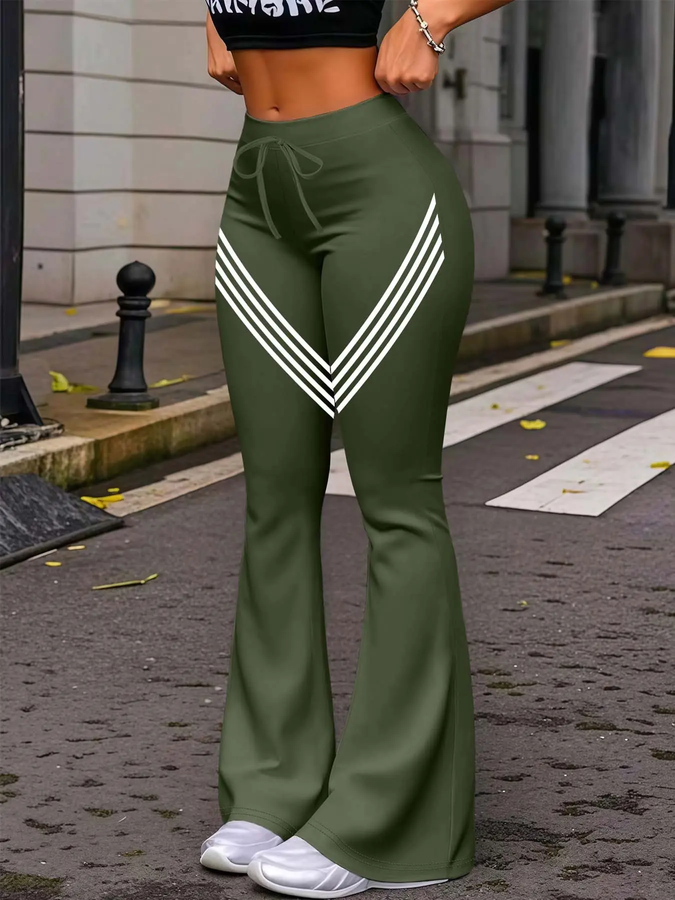 Women's Casual Fashion Long Pants, Sporty Fine Stripe Print Yoga Jogger Pants, Flared Adjustable Drawstring Sweatpants, Drawstring Waist, Fitted Flare Leg, All Seasons Wear, Athleisure Pants