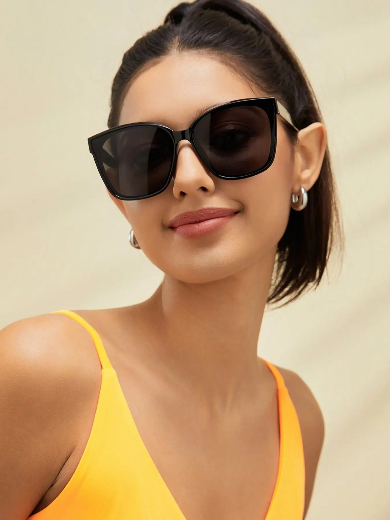 Square Frame Fashion Casual Stylish Glasses for Clothing, Travel, Summer Accessories, Sports Style, Driving, Holidays, Beach, Music Festivals, Fashion Shades