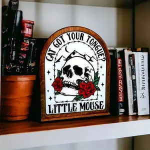 Edith Wood Shelf Sign, Creative Gift for Book Lovers, Unique Decor for Collectors, Perfect Room Decoration, Art Lover's Present