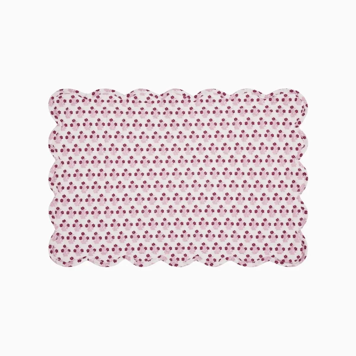 Abigail Pink Scalloped Quilted Placemat