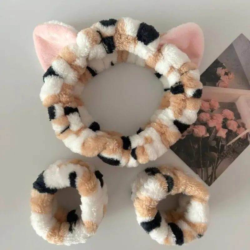 Plush Striped Face Washing Set, Soft Coral Fleece Makeup Hairband Wristband Set, Cute Korean Style, Unisex, Perfect Gift for Holidays and Birthdays, Face Washing Headband And Wristbands