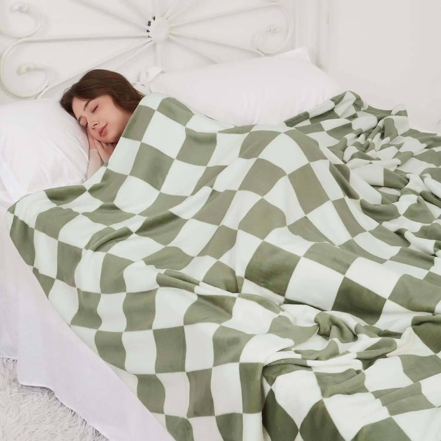Checkered Blanket  Size Blanket Sage Green - 280GSM Lightweight Soft Fuzzy Cozy Plush  Blanket for Bed, 90x108 inches