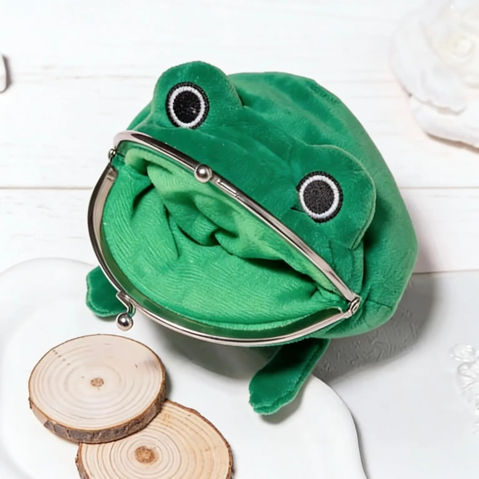 GAMA-CHAN Narutoverse Frog Anime Coin Wallet Coin Purse - Compact & Spacious for Cards Cash Coins - Perfect for Anime Fans Cosplay Events School Travel