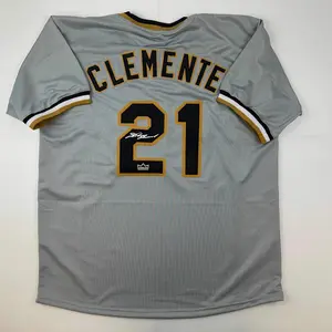 Facsimile Autographed Roberto Clemente Pittsburgh Grey Reprint Laser Auto Baseball Jersey Size Men's