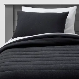 Full/Queen Channel Jersey Comforter Set Black - Pillowfort