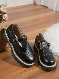 Women's Classic Vintage Hollow Out PU Leather Loafers, Commuter Shoes, Casual Flats, Fashion Casual T-Strap Design, Perfect for Daily Wear, Dates, Commuting, All Seasons