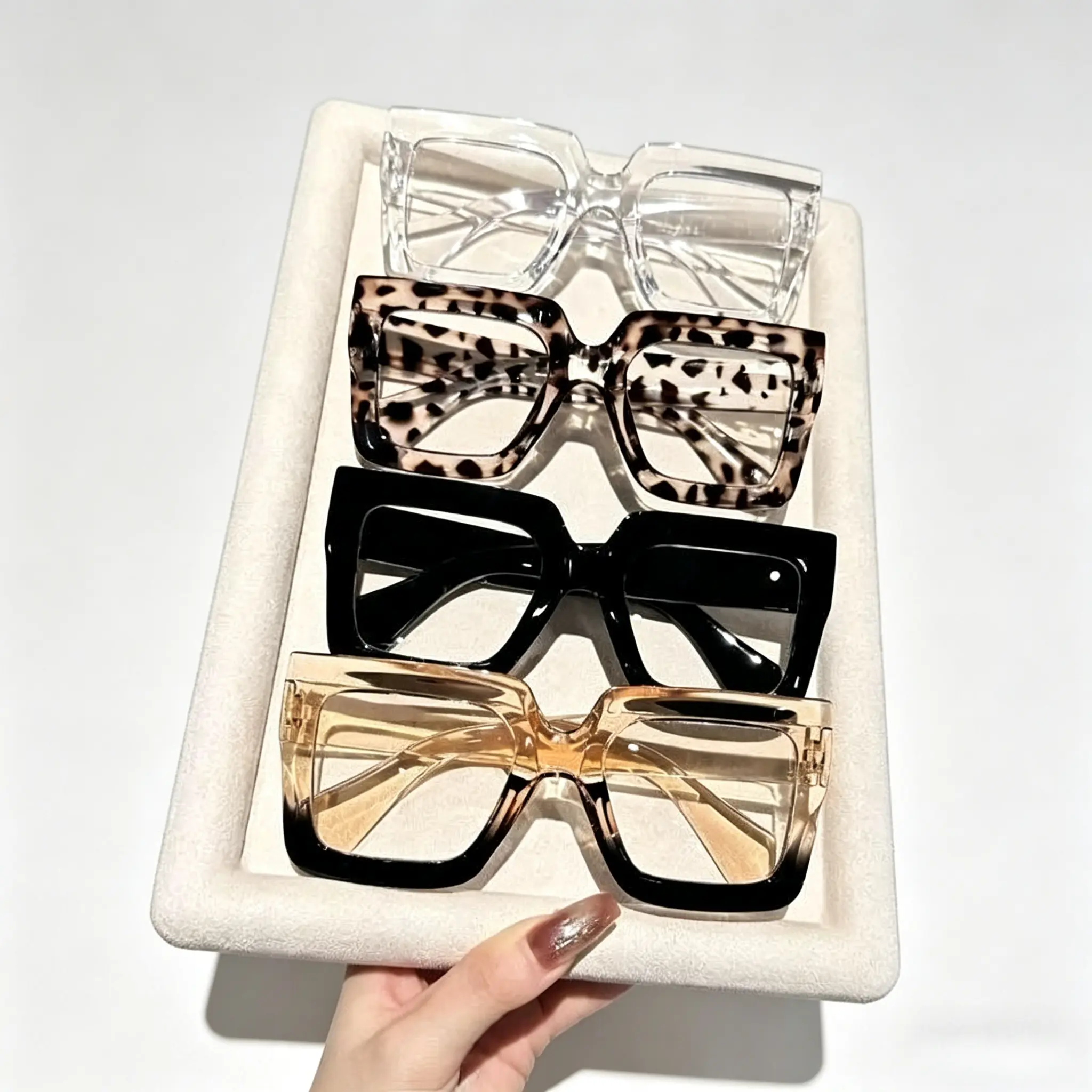 Unisex 4-Pack Square Frame Leopard Pattern Eyeglasses - Ombre Design, High-Quality Polycarbonate Sports Eyewear, Casual Outdoor Daily Accessories, Polycarbonate Glasses
