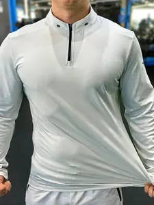 Men's Half-Zip Sports Shirt, Slim-Fit Moisture-Wicking Fabric for Gym & Outdoor Activities, Breathable Activewear Available in Multiple Colors