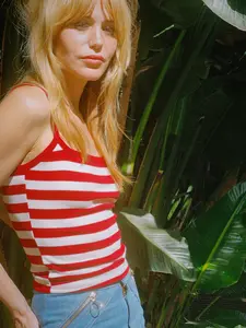 Gainsbourg tank in red