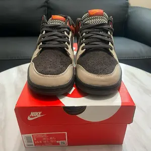 Nike Dunk Low Red Panda Size 9 Authentic Brand New Never Used Original Nike Box Packaging